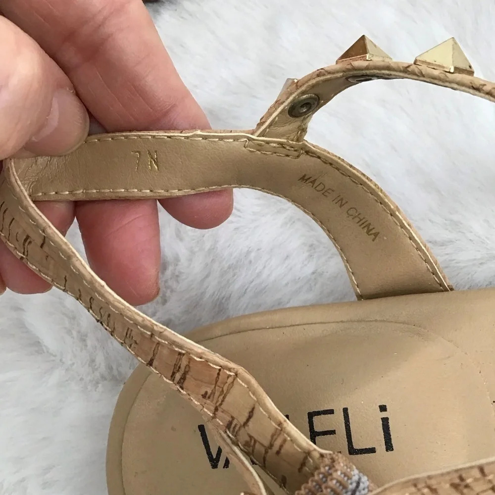 Vaneli Women’s Brunel Strappy Leather Studded Sandal Summer Natural Size 7N - Picture 10 of 10
